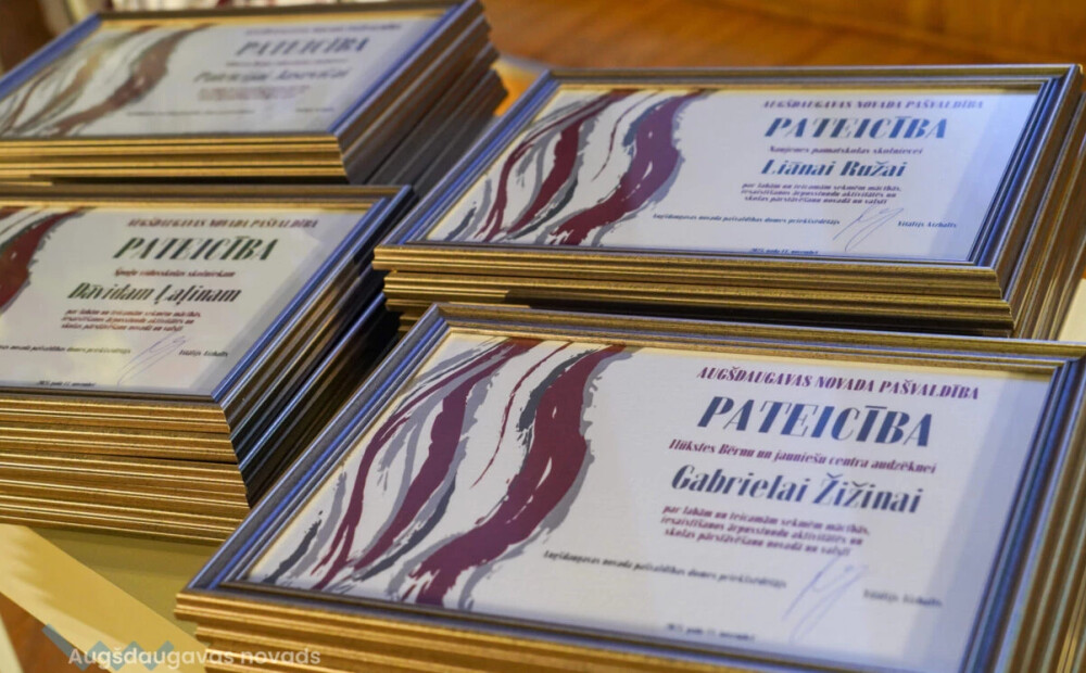 Augšdaugavas novadā godina izcilākos skolēnus