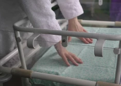 Еще минус 10 тысяч! Население Латвии драматично сокращается - умерших вдвое больше, чем новорожденных