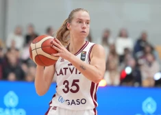 Netrāpīto metienu dienā Latvijas basketbolistes piekāpjas Slovēnijai