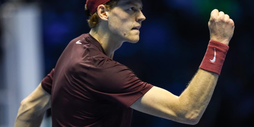 Pasaules otrā rakete Janiks Siners.