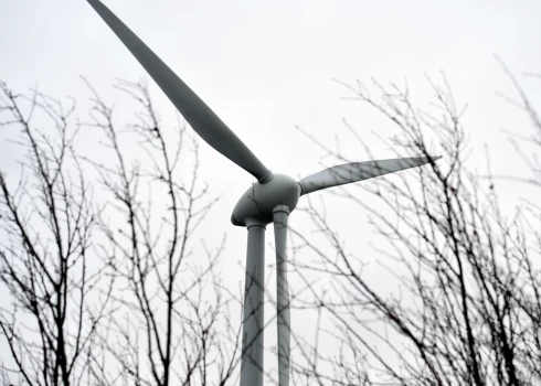 Spēcīgas vēja brāzmas Kurzemes piekrastē.