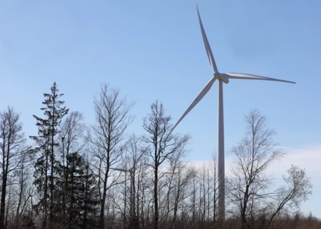 Saeima noraida LPV rosinājumu palielināt minimālo attālumu starp vēja elektrostacijām un apdzīvotām vietām