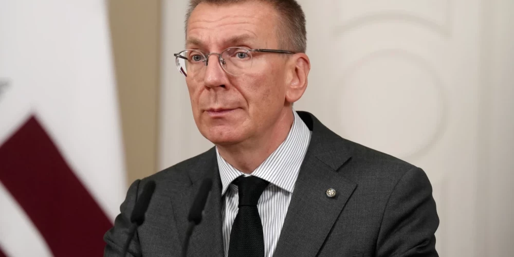 Президент призвал коалицию не имитировать работу.