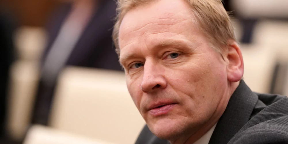 Saeima izbrāķē arī Jāņa Sikšņa kandidatūru SEPLP locekļa amatam.