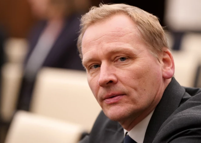 Saeima izbrāķē arī Sikšņa kandidatūru SEPLP locekļa amatam