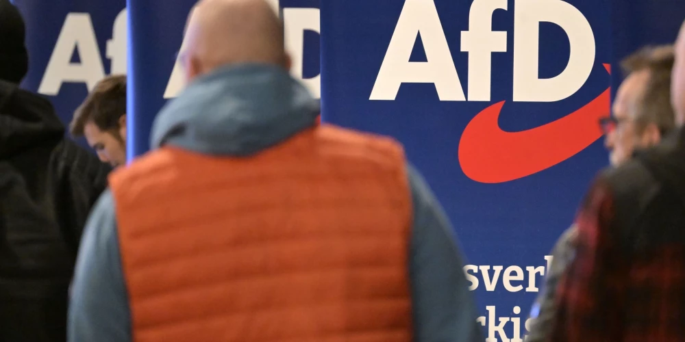 AfD politiķis tiek turēts aizdomās par atbalstu tā dēvētajai Impērijas grupai un par līdzdalību valsts nodevības plānošanā.