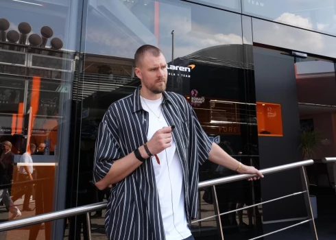 Latvijas basketbolistam Kristapam Porziņģim piešķirta brīvdiena.