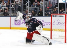 Treneris lemj uzticēties konkurentam. Kolumbusas "Blue Jackets" uzvarā atkal Merzļikins rezervē