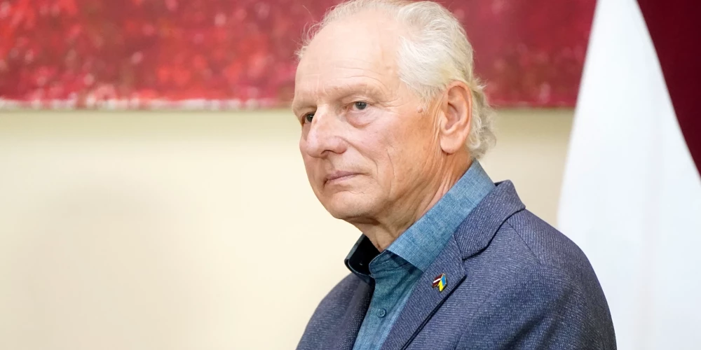 Atmodas laika līderis Dainis Īvāns.