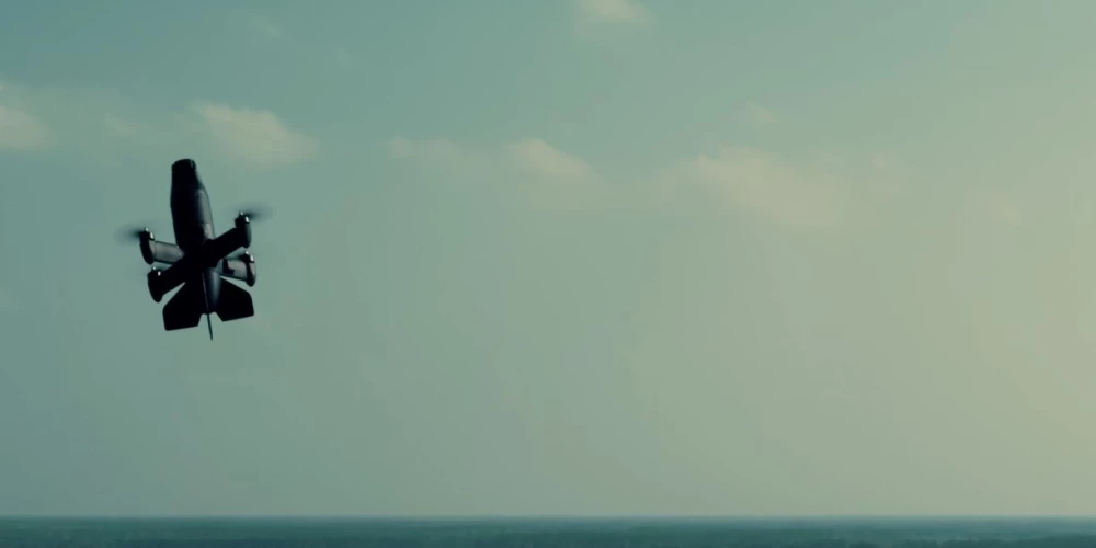 Разработанный в Латвии дрон, сбивающий другие дроны.