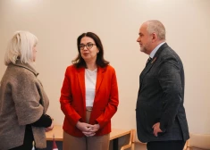 Izraēlas vēstniece Latvijā darba vizītē apmeklē Valmieras novadu