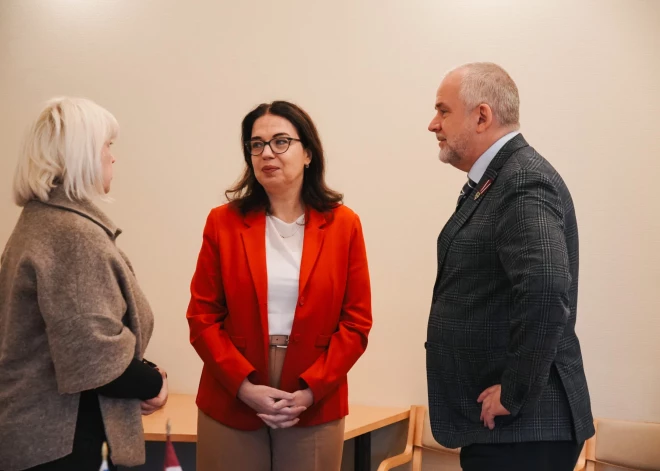 Izraēlas vēstniece Latvijā darba vizītē apmeklē Valmieras novadu