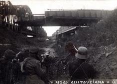 Frontes līnija – Daugava: kā nelielā Latvijas armija pirms 106 gadiem sakāva “Melnā bruņinieka” pēctečus