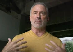 Мужчина оказался в непростой ситуации: его фото мошенники уже много лет используют для обмана женщин