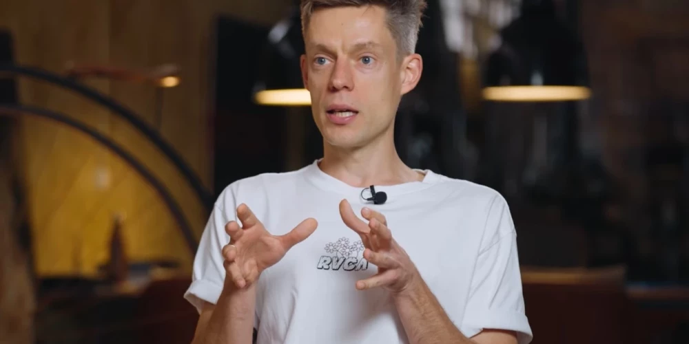 Юрия Дудя заочно приговорили к 1 году и 10 месяцам колонии.