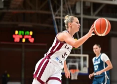 "Galīgi garām!" Latvijas sieviešu izlases līdere un treneris kritizē mainīto kvalifikācijas formātu uz Eiropas čempionātu