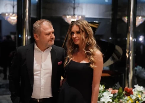 Oļegs Fiļs un Kristīne Jelinska.