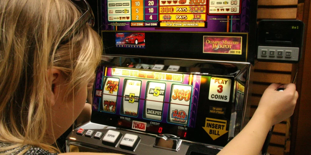 Spēļu automāti kazino "Olympic Casino".