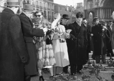 Идеологически правильный отдых. Историк Рустам Александер вспоминает, как руководство СССР впервые разрешило гражданам ездить в другие страны