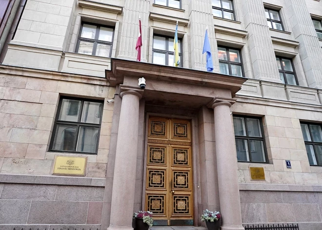 Birokrātijas mazināšana: zināms, cik amata vietas ministrijās nākamgad plāno likvidēt