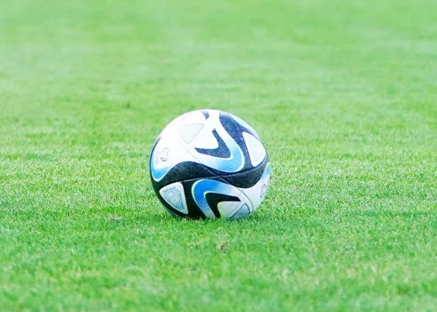 Latvijas U-19 vīriešu futbola izlase EČ kvalifikācijas pirmās kārtas turnīra otrajā mačā piedzīvoja sagrāvi.