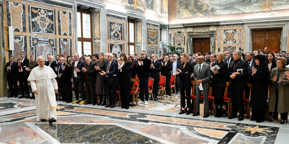 Romas Katoļu baznīcas pāvests Leons XIV uzrunāja Holivudas slavenības un nozīmīgas personības.