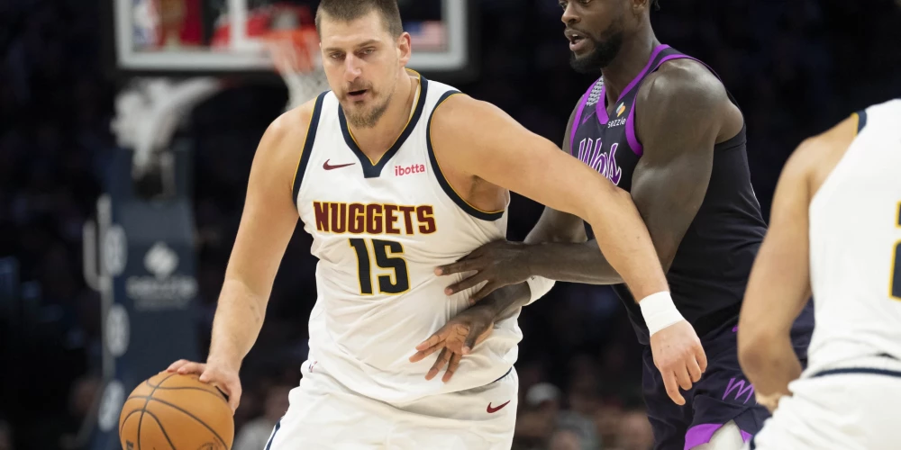 Jokičs ar "triple double" sekmē "Nuggets" septīto uzvaru pēc kārtas.