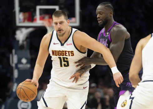Jokičs ar "triple double" sekmē "Nuggets" septīto uzvaru pēc kārtas.