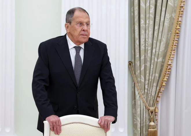 Politiskā drāma Maskavā: Putina "labā roka" vairs nav redzama — analītķi skaidro, kas notiek ar Lavrovu