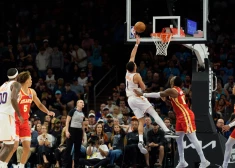 "Hawks" bez Porziņģa izcīna piekto uzvaru pēc kārtas