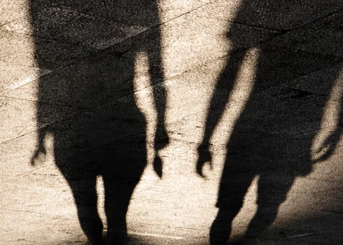 Pēdējo desmit gadu laikā Latvijā saglabājas augsts jaunu cilvēku īpatsvars, kuri ārstējas no narkotisko, psihotropo vai citu psihoaktīvo vielu lietošanas sekām. /Ilustratīvs attēls/