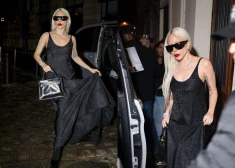 Леди Гага на свидании в Париже: шелковое платье-комбинация, культовая сумка Kelly и идеальный вечер с женихом