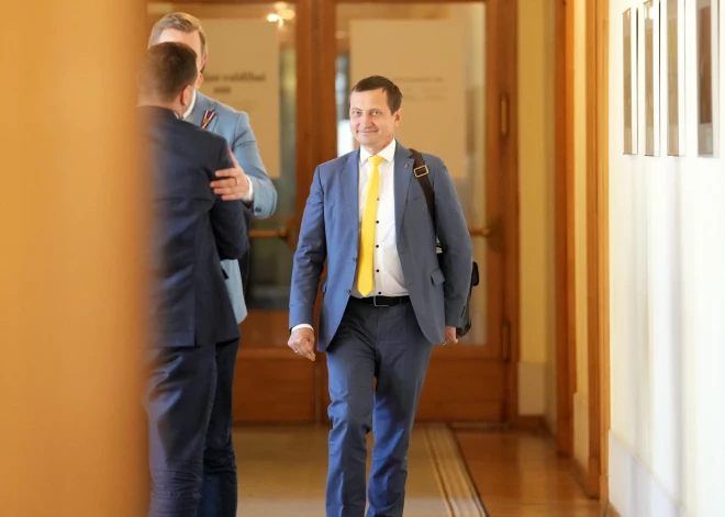 Zemkopības ministrs vērsies Ģenerālprokuratūrā saistībā ar atbalstu kokrūpniekiem