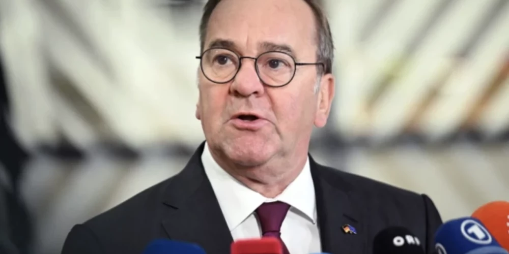 Vācijas aizsardzības ministrs Boriss Pistoriuss.