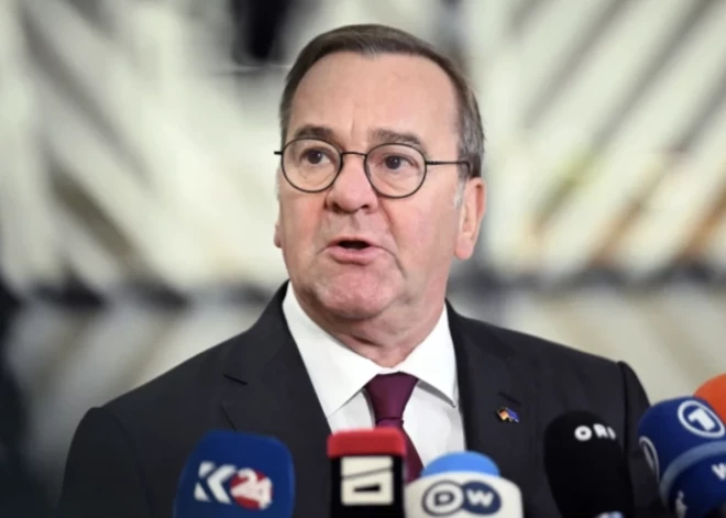 "Eiropas pēdējā mierīgā vasara," Krievija varētu uzbrukt NATO agrāk, nekā gaidīts, paziņo Vācijas aizsardzības ministrs