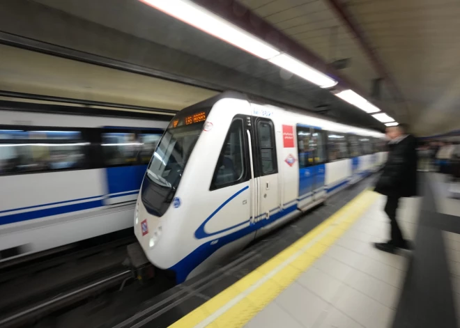 Spānija vēlas uz dzelzceļa sliedēm novietot ātrākos vilcienus Eiropā