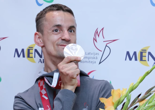 Мать бросила его в год: самая суровая сторона жизни латвийского паралимпийского чемпиона Рихарда Сникуса