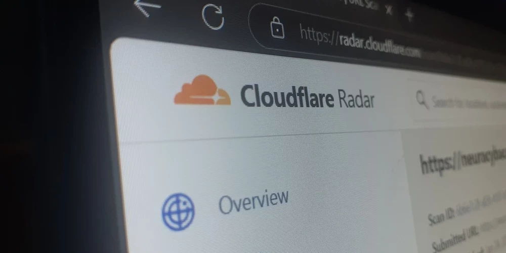 Пользователи столкнулись с ошибками из-за проблем Cloudflare.
