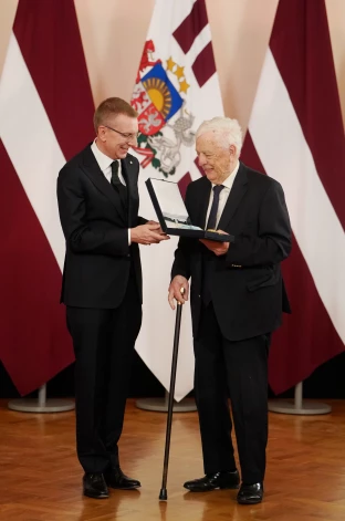 Эдгар Ринкевич и Раймонд Паулс.