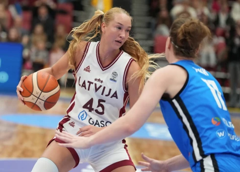 Latvijas basketbolistes viegli pieveica Igauniju 2027. gada Eiropas čempionāta kvalifikācijas spēlē