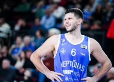 Fantastiskā Lomaža 26 punkti neglābj "Neptūnas" ULEB Eirokausa spēlē, kamēr Bagatska trenētais "Slask" svin uzvaru