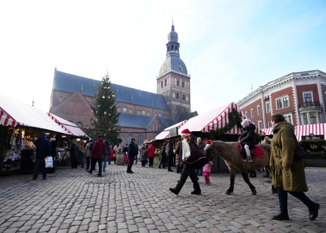 Pārsteigums! Vienā kategorijā Rīga atzīta par labāko Ziemassvētku galamērķi Eiropā. Kas šeit ir tik vilinošs?