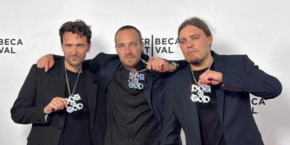 "Dieva suņa" komanda Traibekas festivālā.