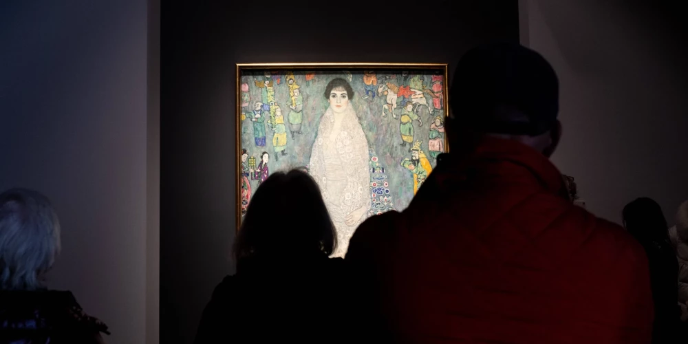 Seši solītāji 20 minūtes cīnījās par Elizabetes Ledereres portretu, ko Klimts uzgleznoja laikā no 1914. līdz 1916. gadam.