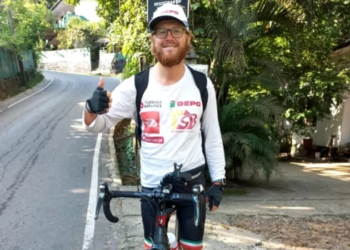 Latvijas ceļotājs Kārlis Bardelis miris pēc smagas slimības.