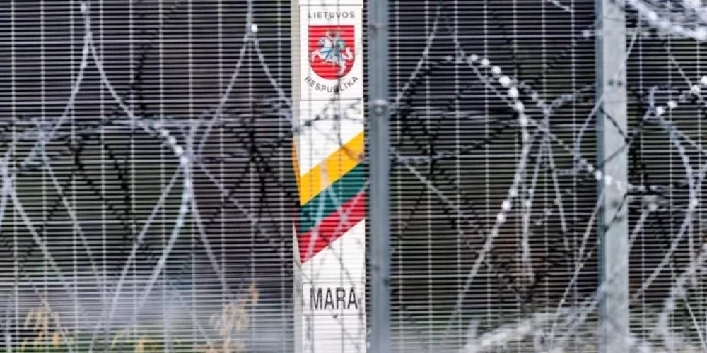 Lietuva atsakās no oktobra ierobežojumiem un atver robežu ar Baltkrieviju.