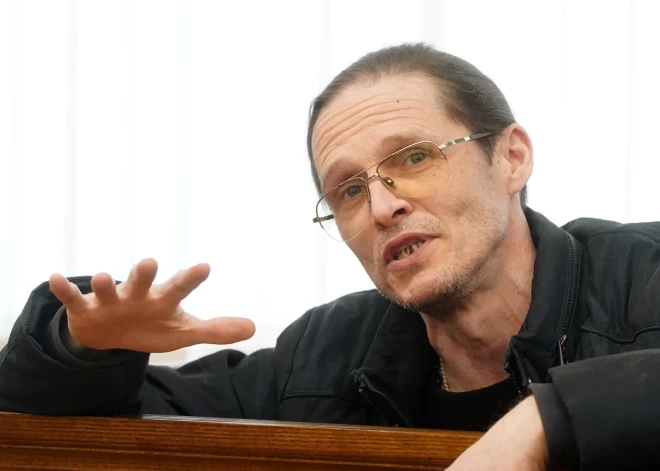 Papildu sods Bunkus slepkavībā apsūdzētajam – Krivošejam par huligānismu tiesas zālē piespriež deviņu mēnešu cietumsodu