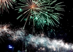 Rīga virza aizliegumu lietot pirotehniku nakts stundās