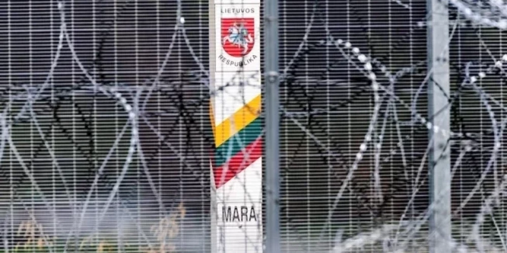 Литва снимает октябрьские ограничения и открывает границу с Беларусью.
