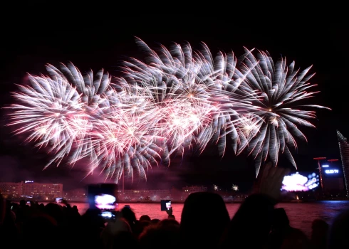 Рига ограничивает фейерверки по ночам.